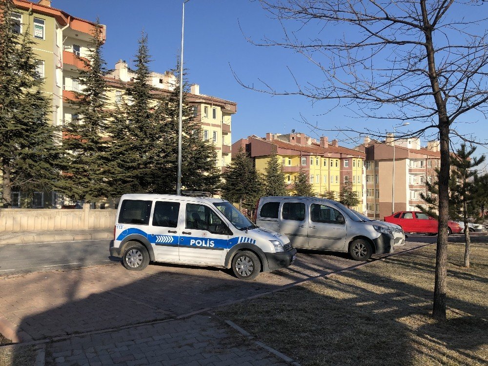 47 Yaşındaki Adam 5. Kattan Atlayarak Yaşamına Son Verdi