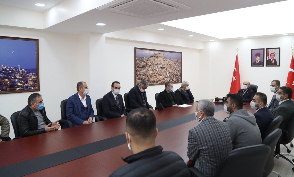 Vali Demirtaş, Nusaybin Esnafı İle Bir Araya Geldi