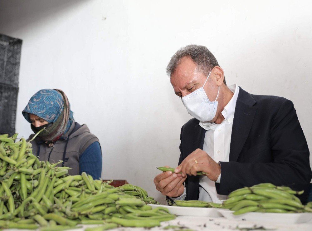 Başkan Seçer, Silifke’de İncelemelerde Bulundu, Esnafla Buluştu