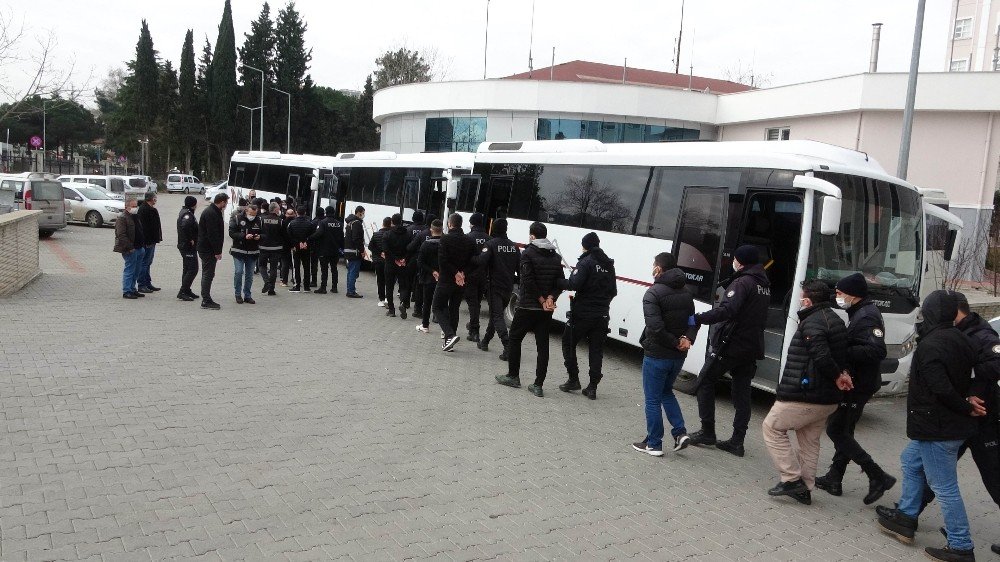 60 Kişinin Gözaltına Alındığı Suç Örgütü Operasyonunda Polis Müdürü Ve Borsa Başkanı Da Var