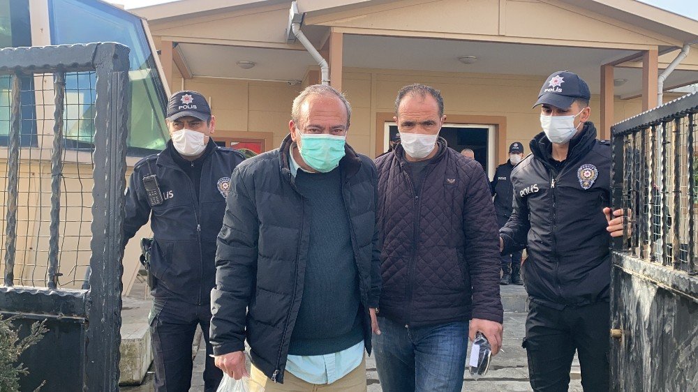 Sarıyer’de 15 Metre Derinlikte Suçüstü Yakalanan Defineciler Adliyeye Sevk Edildi