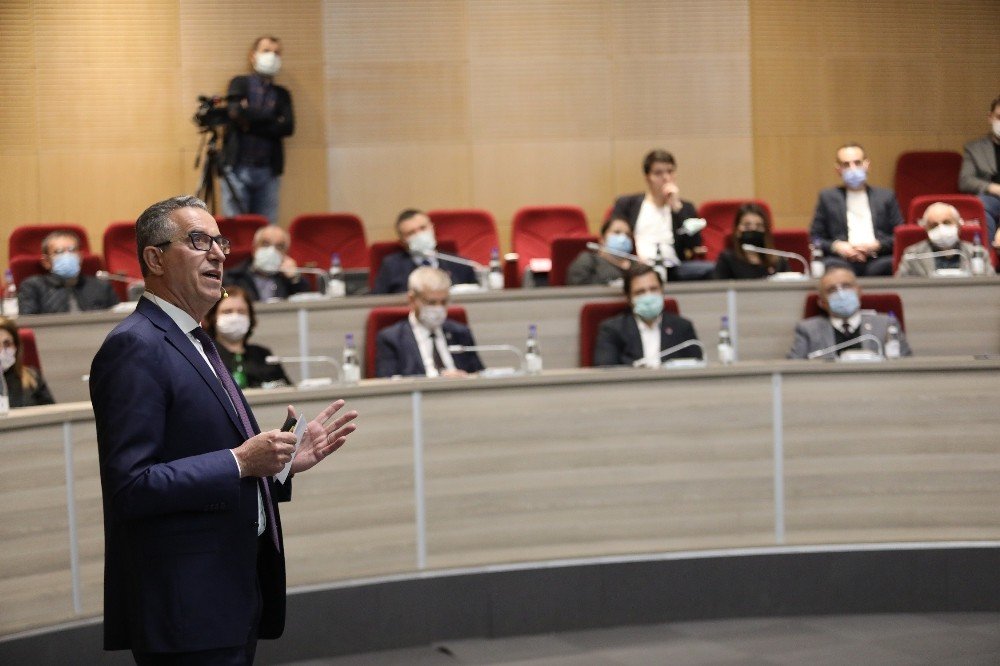 Başkan Arda, Parti Yöneticilerine 2 Yıllık Hizmetlerini Anlattı