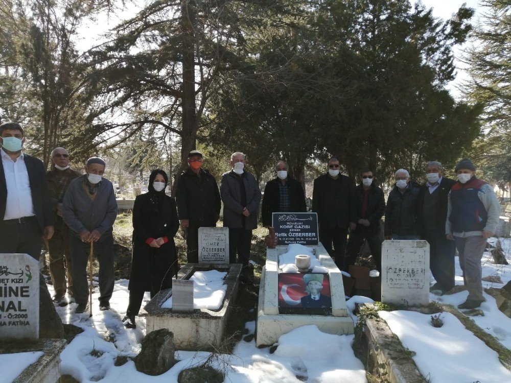 Kore Gazisi Refik Özberber, Ölümünün 1’inci Yılında Mezarı Başında Anıldı