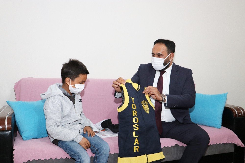 Kanser Hastası Berkay Hayallerine Kavuştu