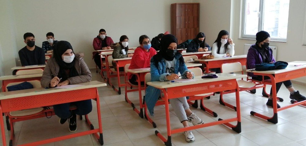 Bağlar Belediyesi Eğitim Merkezi Özel Okulları Aratmıyor