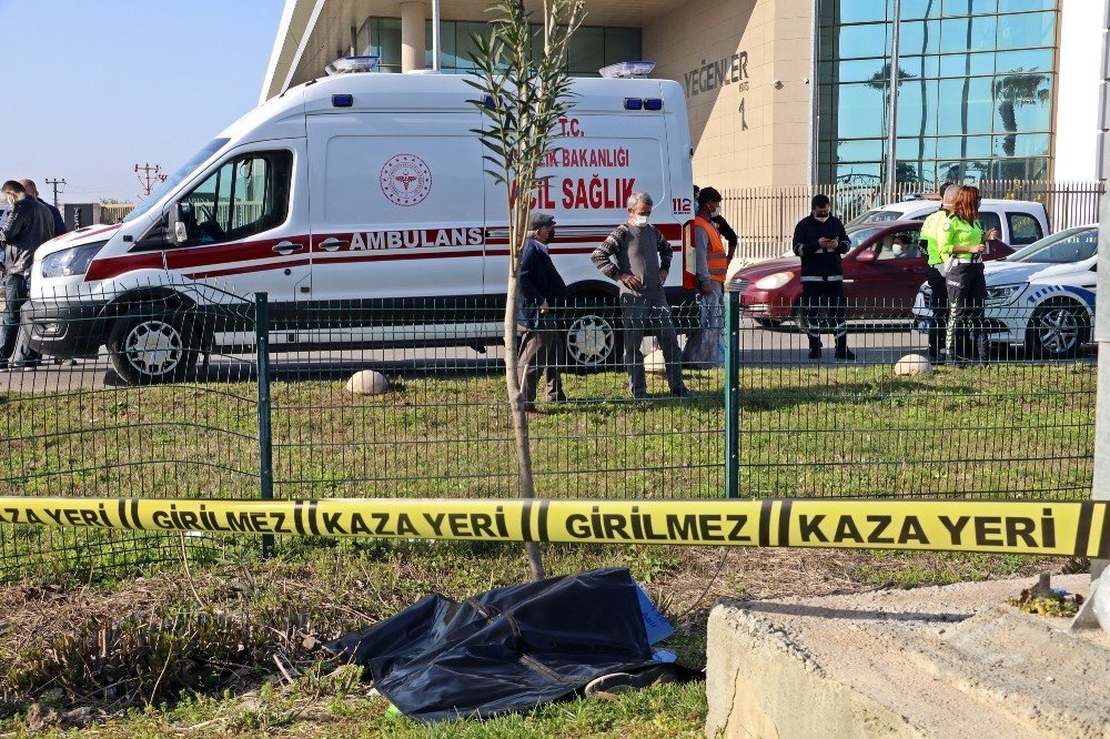 Çarptığının İnsan Olduğunu Görünce Gözyaşlarına Boğuldu