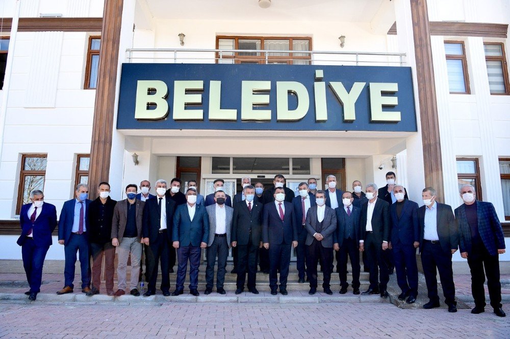 Yazıhan’ın Muhtarlarından Başkan Gürkan’a Teşekkür
