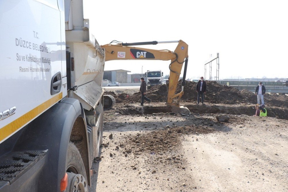 Kuzeybatı Çevre Yolunda Yeni Su Hatları Yapılıyor
