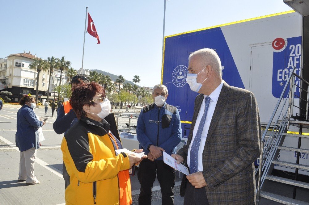 Simülasyonlu Deprem Tır’ı Marmaris’te
