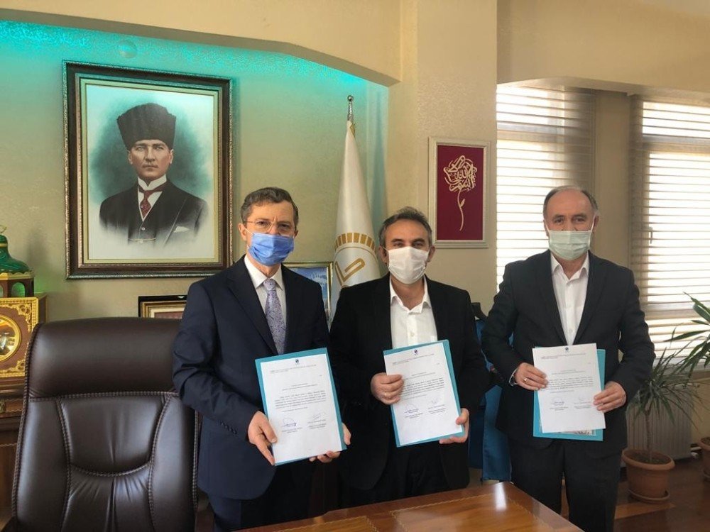 Saü İ̇lahiyat Fakültesi Ve İ̇l Müftülüğünden Ortak Proje