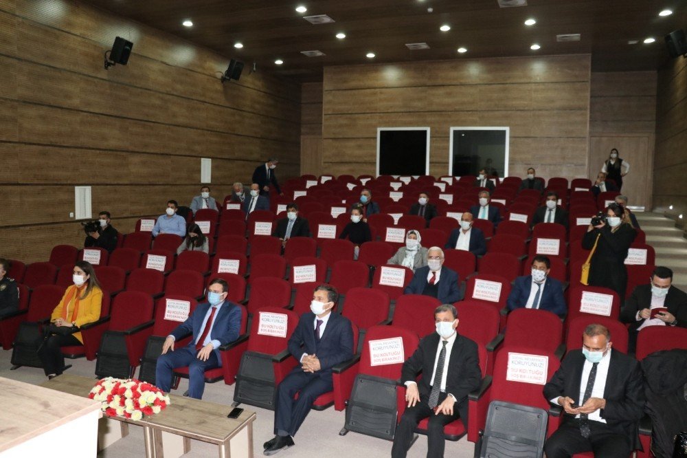 Siirt’te Kadın Erkek Fırsat Eşitliği Bilgilendirme Toplantısı Yapıldı