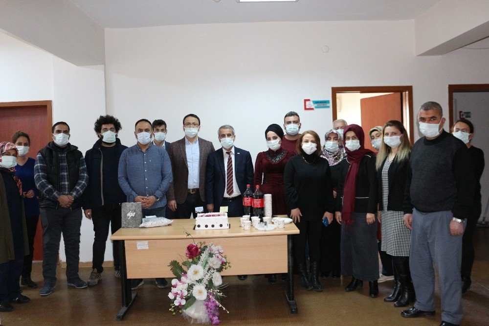 Soylu’ya Doğum Günü Sürprizi