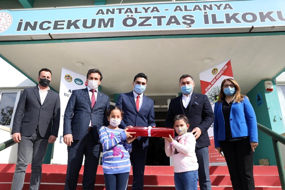 Alanya’da Öğrenciler 2 Ton 375 Kilogram Pil Topladı