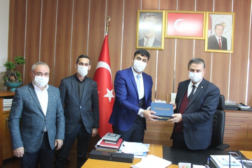 Yeşilhisar Belediyesi’nde İmzalar Atıldı