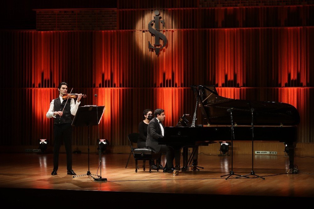 Yiğit Karataş İ̇ş Sanat’ın Mart Ayı Konser Programını Başlatıyor