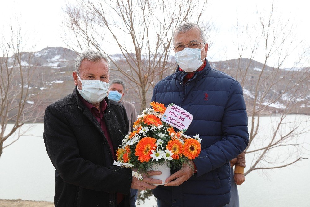 Torosların Zirvesinde Doğum Günü Sürprizi
