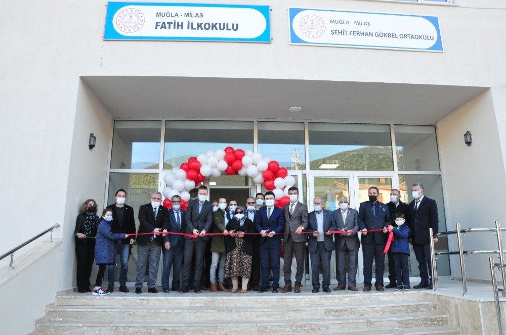 Şehit Ferhan Gökbel Ortaokulu Eğitim Öğretime Kapılarını Açtı