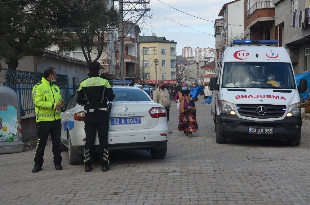 Yayaya Çarpıp Kaçtı