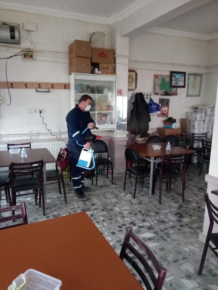 Osmaneli’nde Açılan İşletmeler Dezenfekte Edildi