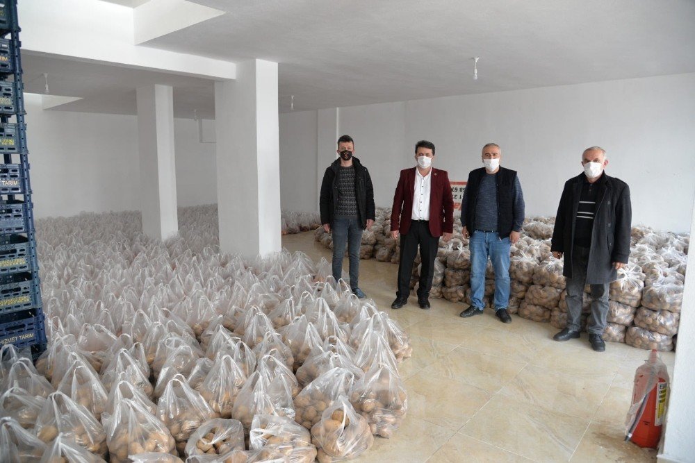 Ailelere Patates Ve Soğan Desteği