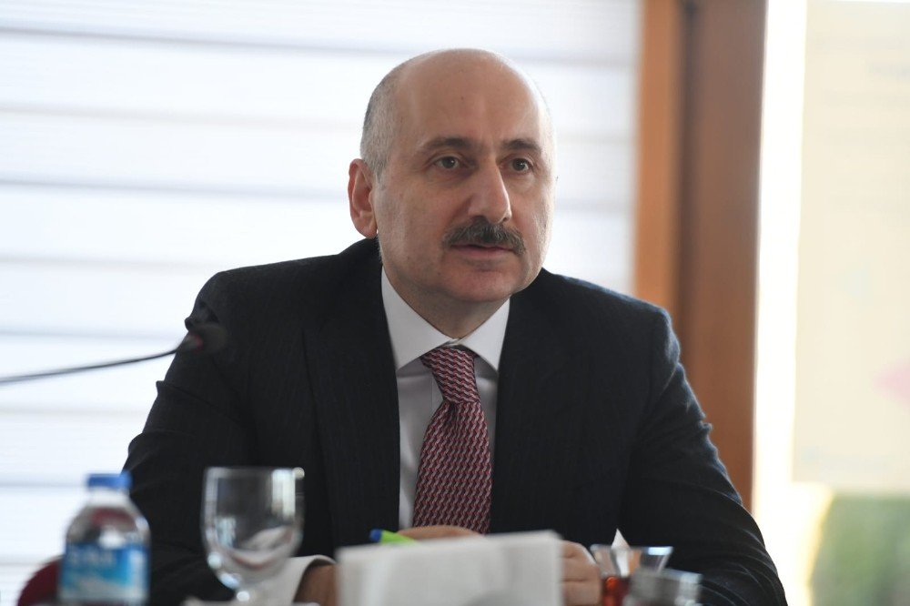 Bakan Karaismailoğlu: “bursa’yı Ankara-i̇stanbul Hattına Bağlamak İçin Çalışmalar Devam Ediyor”