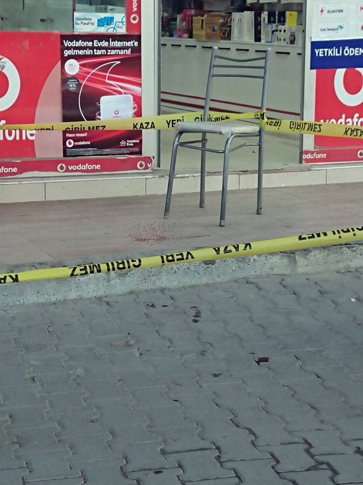 Çanakkale’de Dördüncü Kattan Düşen Çocuk Hayatını Kaybetti