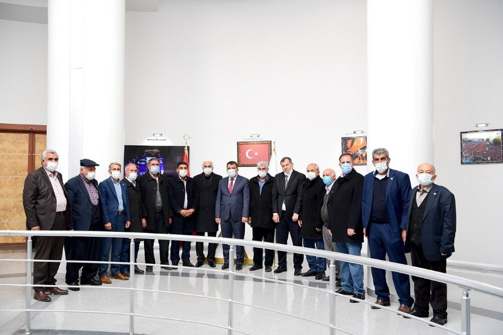 Gürkan, Muhtarlarının Taleplerini Dinledi