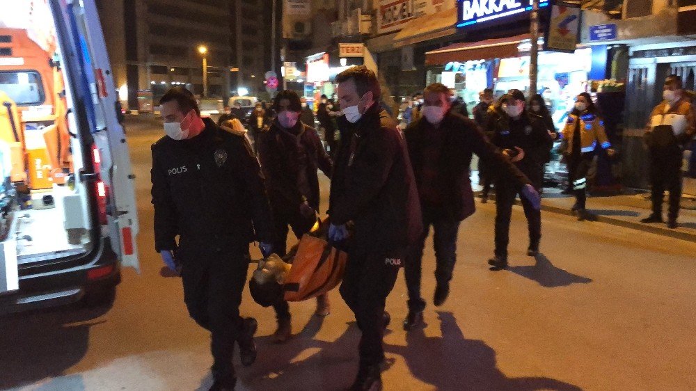 Çalıştığı İş Yerine Gelen Husumetlisini Pompalı Tüfekle Vurdu