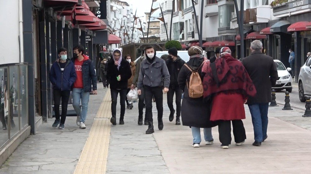 Sinop’ta Pandemi Akrabaları Özletti, Komşuluğu Öğretti