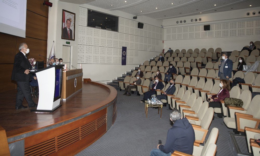 Aşı Çalışmalarıyla İlgili Bilgilendirme Toplantısı Gerçekleştirildi