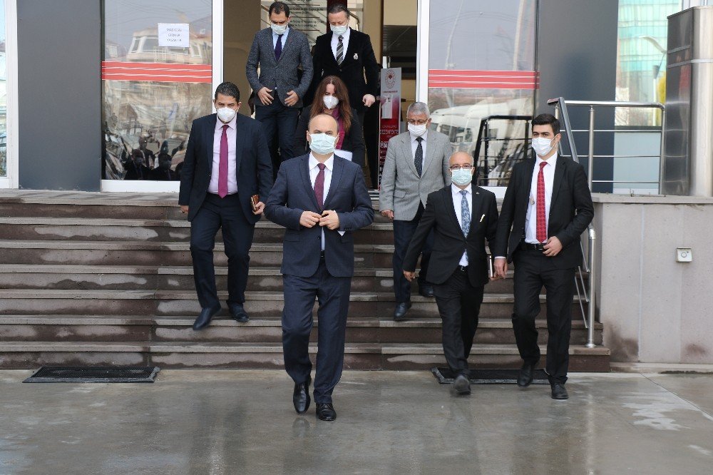 ‘o’ İlin Valisinden Dikkat Çekici Sosyal İzolasyon Vurgusu
