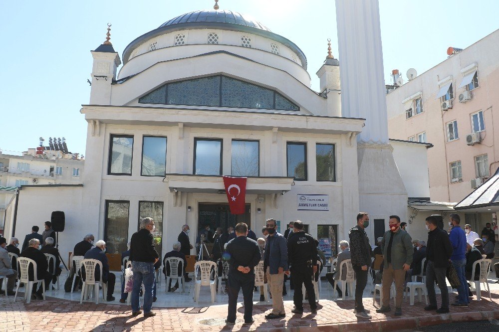 Üçgen Mahallesi’nin Cami Hasreti Sona Erdi