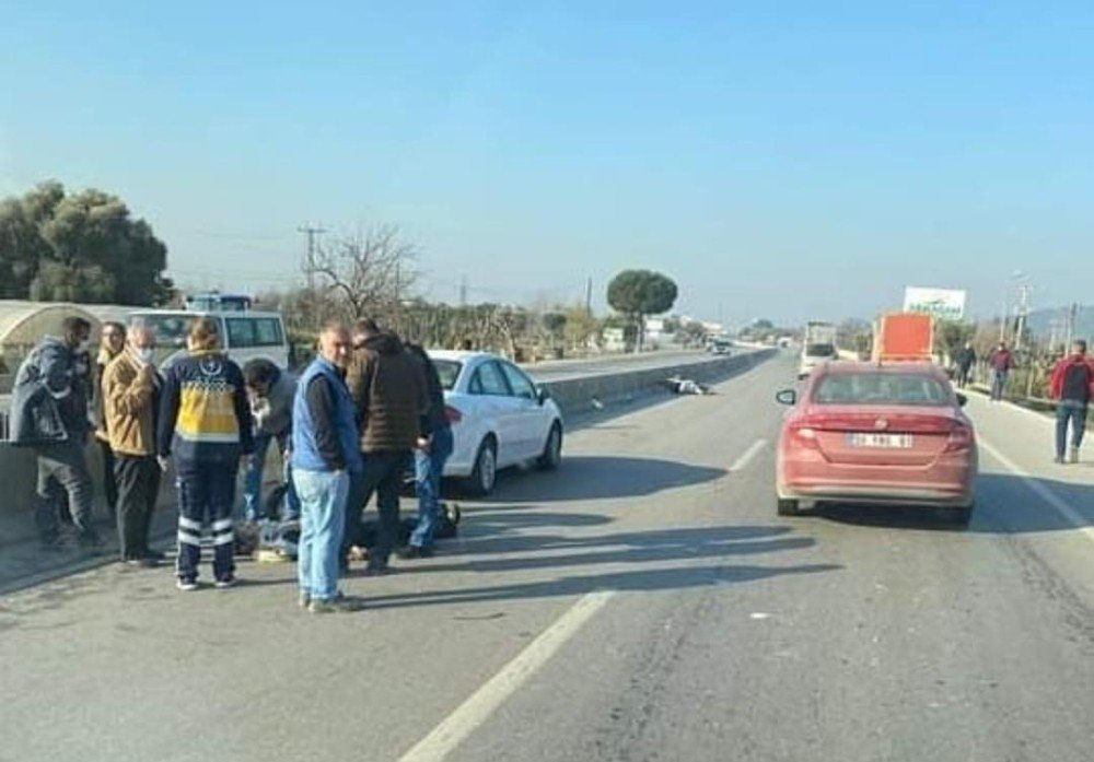 İ̇zmir’de İki Motosiklet Çarpıştı: 1 Ölü, 1 Yaralı