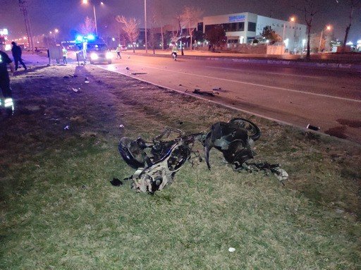 Moto Kuryenin Hayatını Kaybettiği Feci Kaza Kamerada