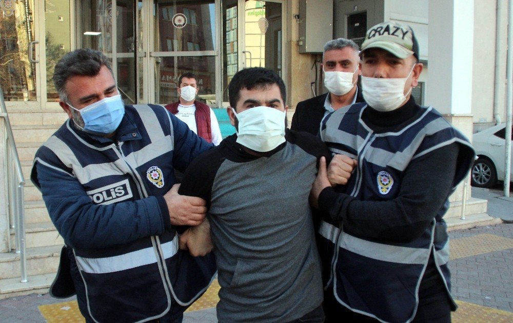 Kırşehir’deki Vahşetin Firari Şüphelisi Mersin’de 5 Kişinin Öldürüldüğü Cinayetlerden 65 Yıl Hapis Cezası Almış
