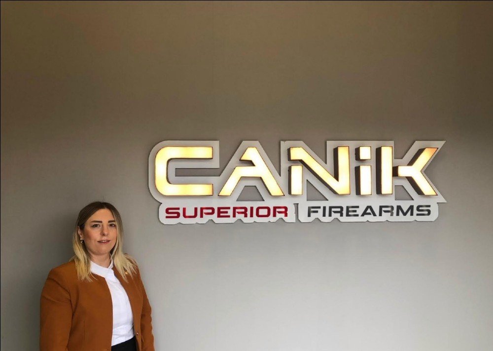 Kadınlar ’savunma’ Hattında