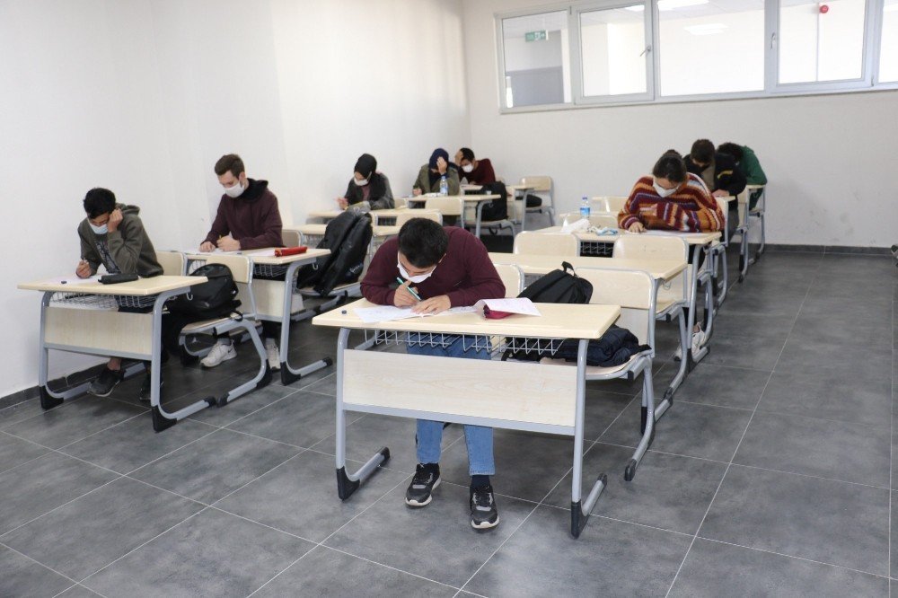 Yegem İle Lgs Ve Yks’ye Hazırlanıyorlar