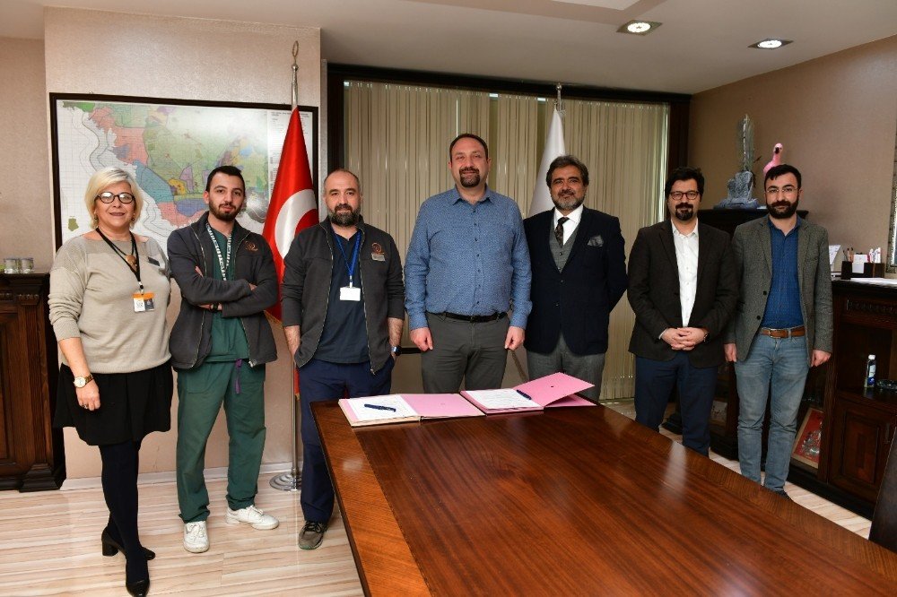 Çiğli’de Sokak Hayvanlarına 7/24 Acil Servis Hizmeti