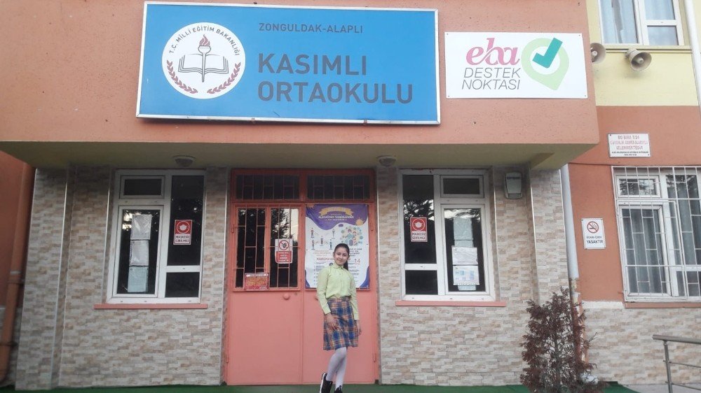 Alaplılı Ortaokul Öğrencisi Kompozisyon Yarışmasında Türkiye Birincisi Oldu