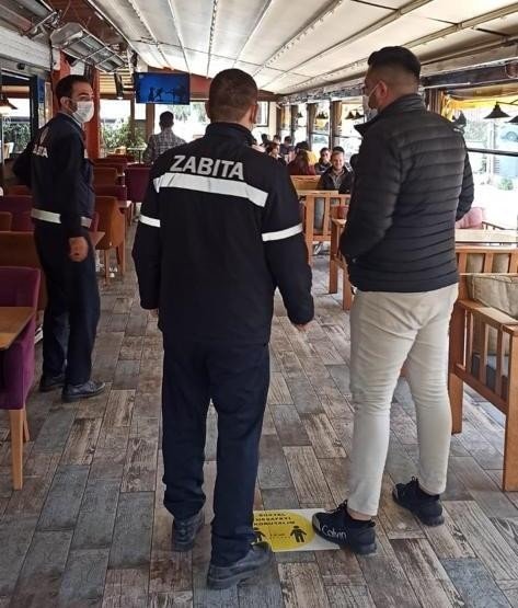 Buca’da Zabıtalar Pazar Yerleri Ve İşletmelerde Denetimleri Sıklaştırdı