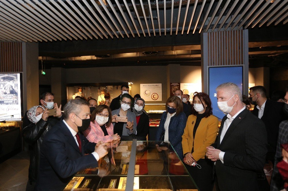 Kadın Kahramanlar Sergisi, Türkiye’de İlk Kez Gaziantep’te