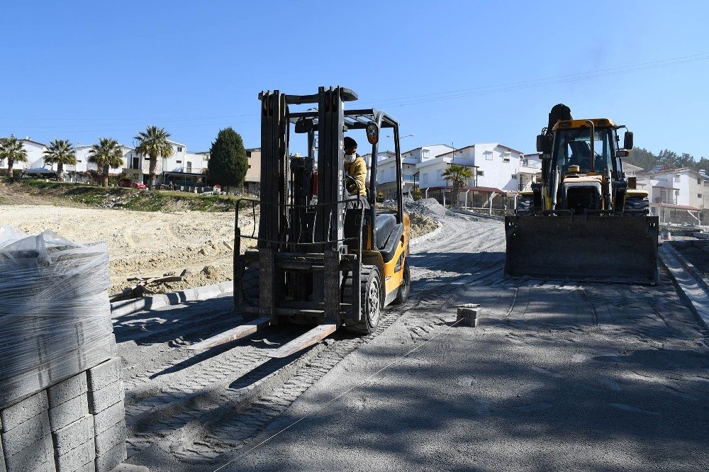 Kuşadası’nda 28 Yıllık Yol Sorunu Çözülüyor