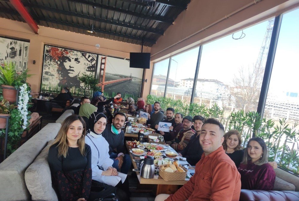 Uci̇m Ağrı Gönüllüleri Bir Araya Geldi