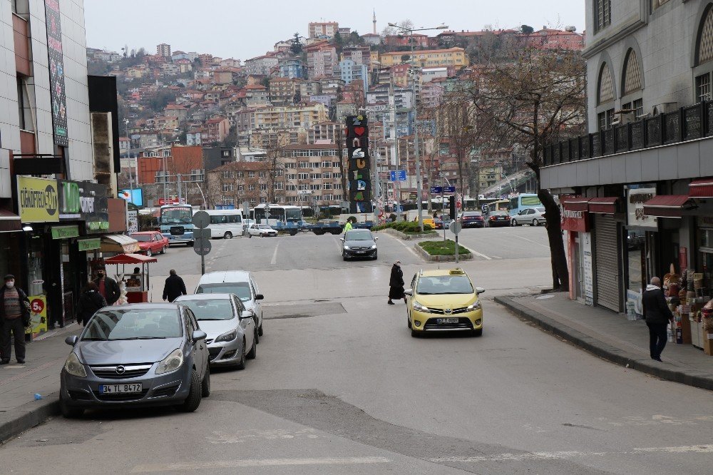 Zonguldak Evde Kaldı