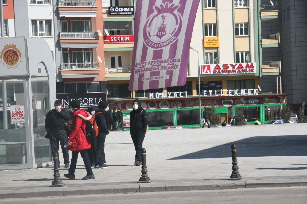 Afyonkarahisar’da Korona Virüs Vaka Sayısı Geçen Haftaya Göre Arttı