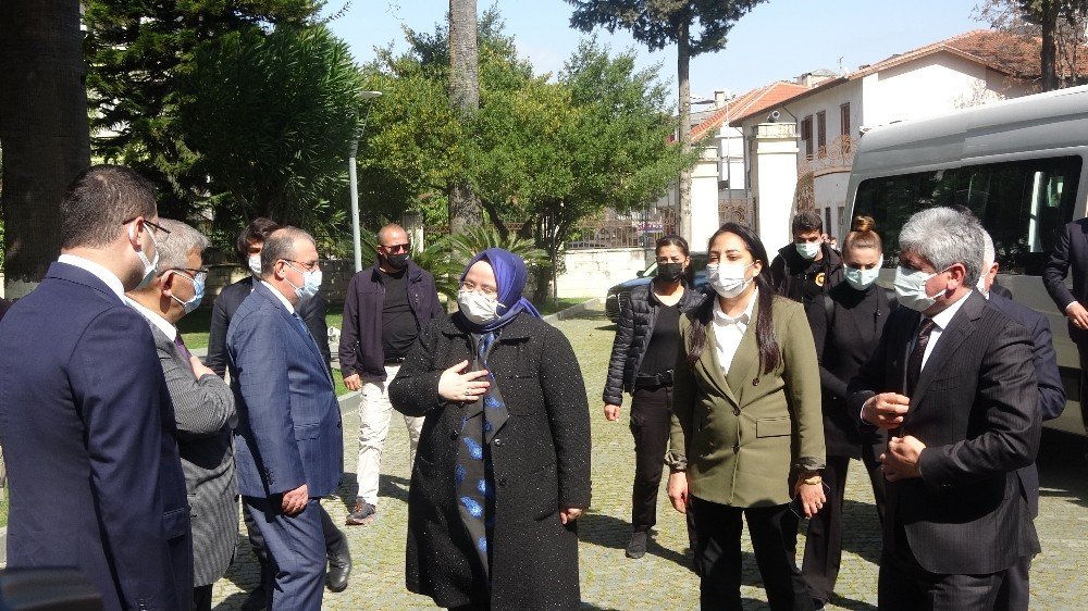 Bakan Selçuk’un Hatay Ziyareti