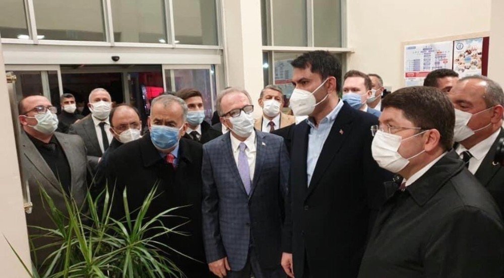 Bakan Kurum, Bartın Üniversitesi’ni Ziyaret Etti