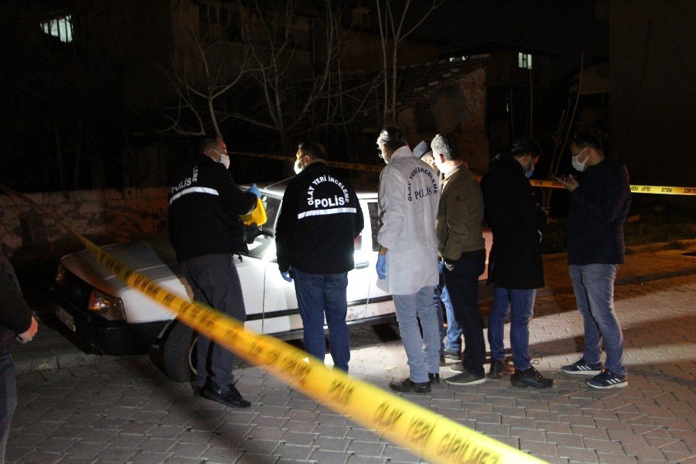 İ̇ki Grup Arasında Silahlı Çatışma: 1 Ölü