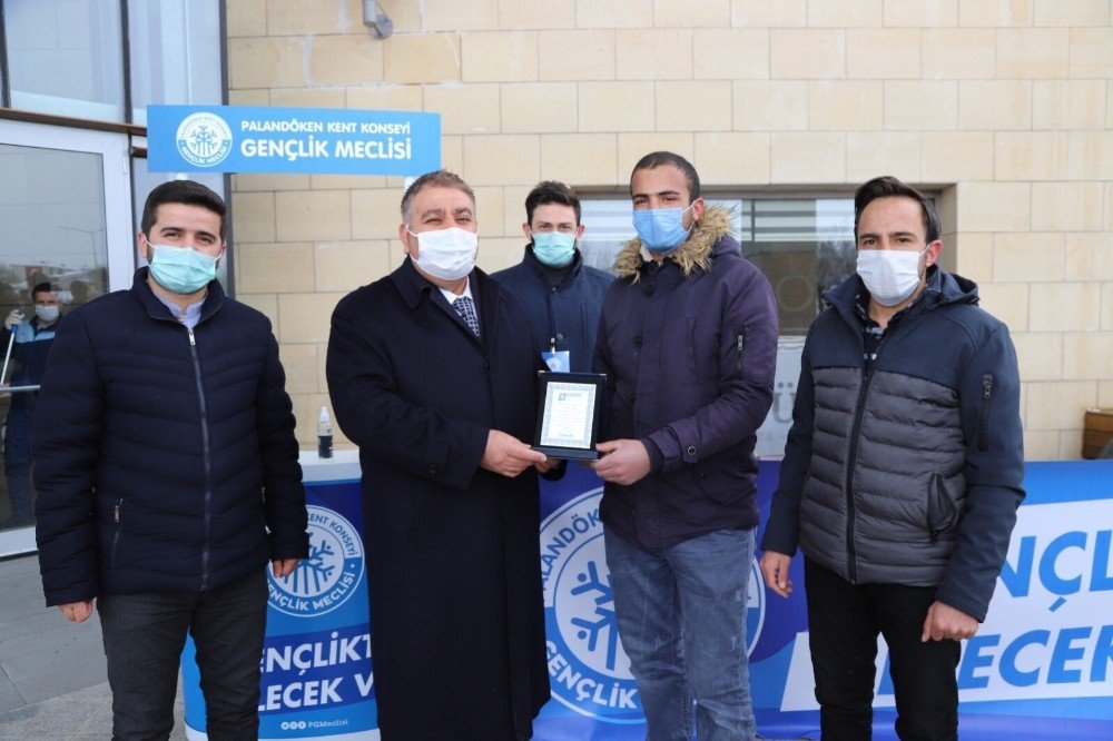 Palandöken Belediyesi Sigaraya Savaş Açtı