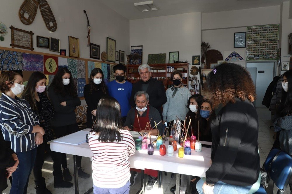 Yakutiye Anadolu Lisesi’nden Etwinning Projesi